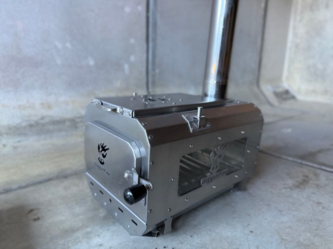 薪ストーブ ステンレス製 グリル付き　ガラス付き