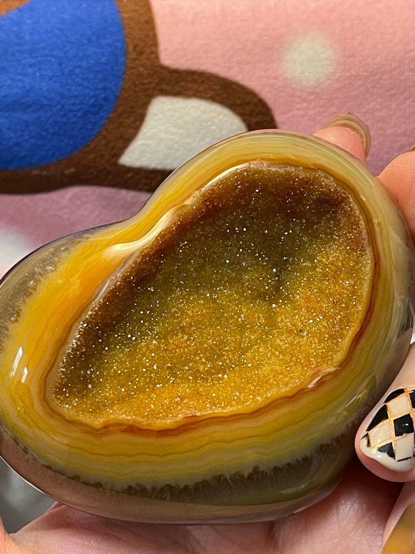 ブラジル産　天然石 金色アメジスト クラスター  ハート型  トレジャーメノウ