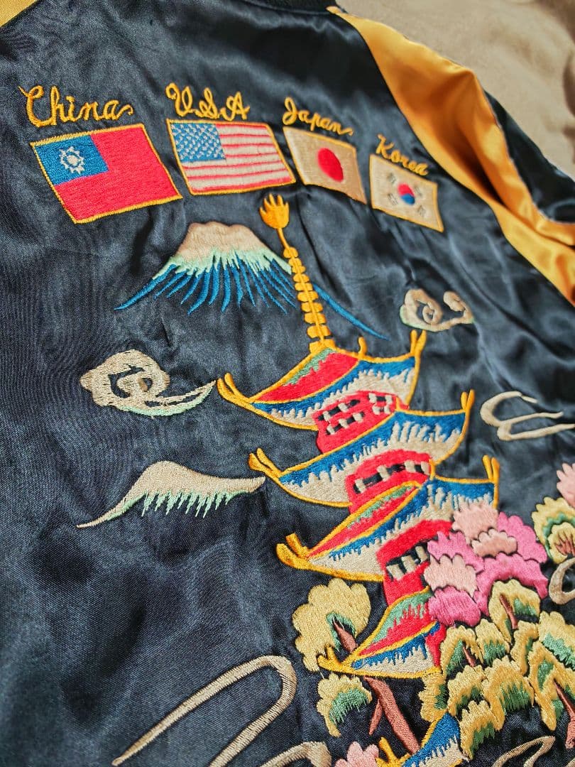 テーラー東洋 スカジャン 2面用 日本限定 虎 蛇 unisex サテン