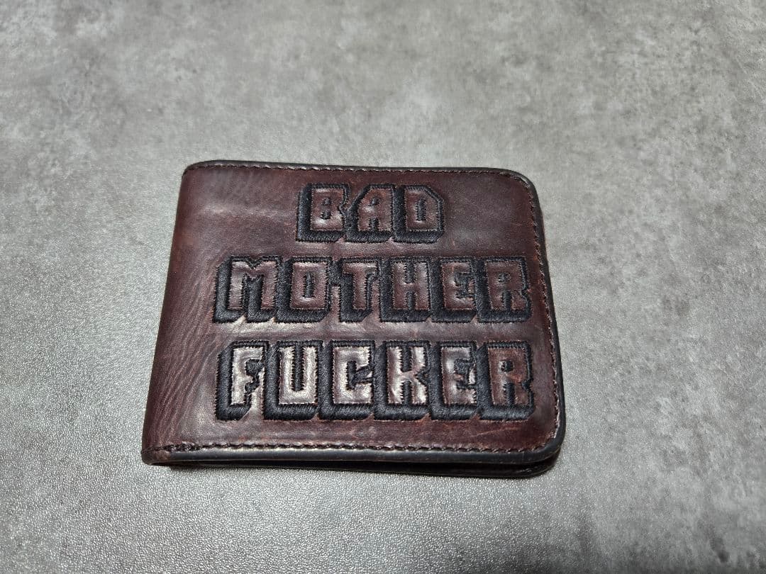 BAD MOTHER FUCKER 財布 PULP FICTION