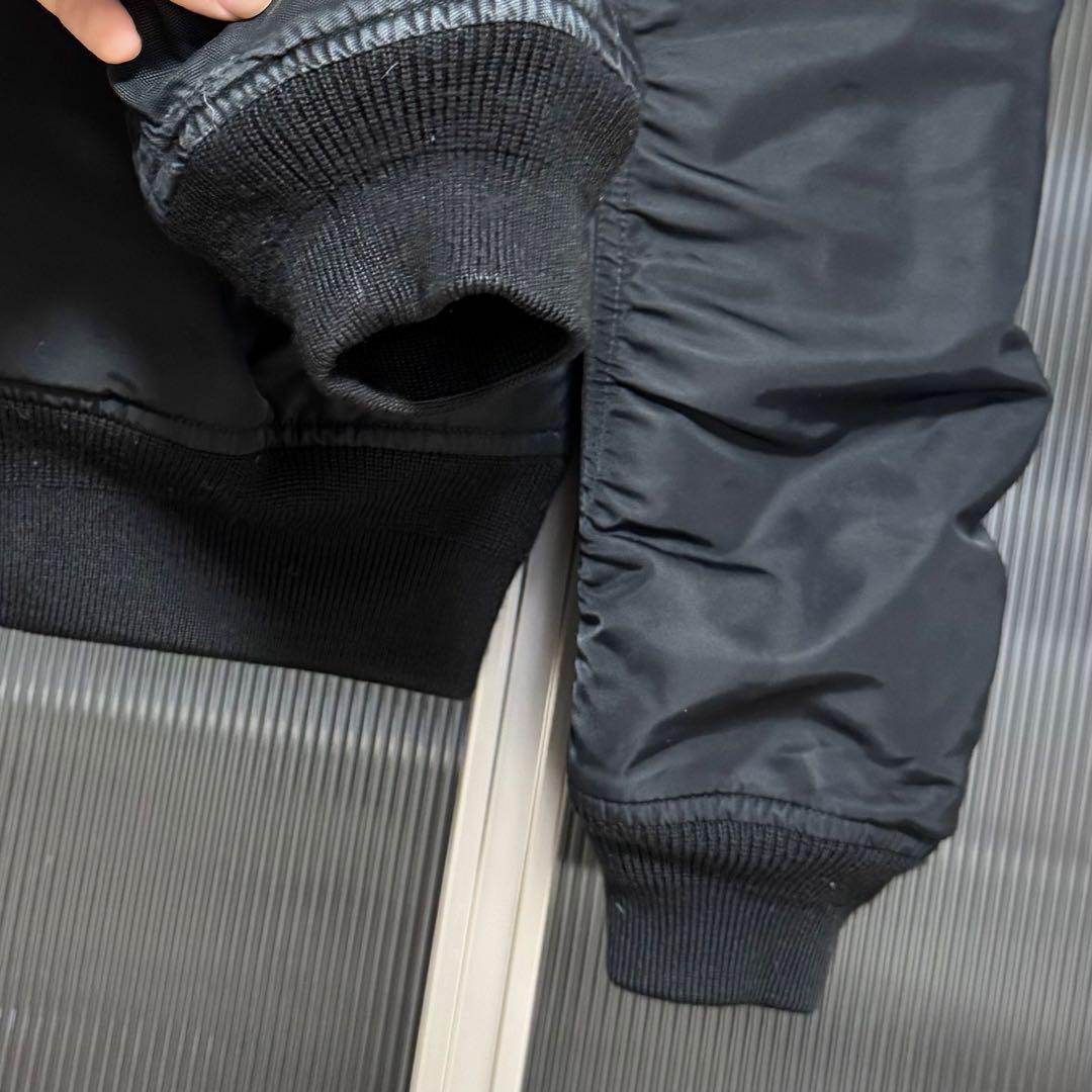 【今日限定値下げ中】カーハート 黒 MA-1 フライト ジャケット