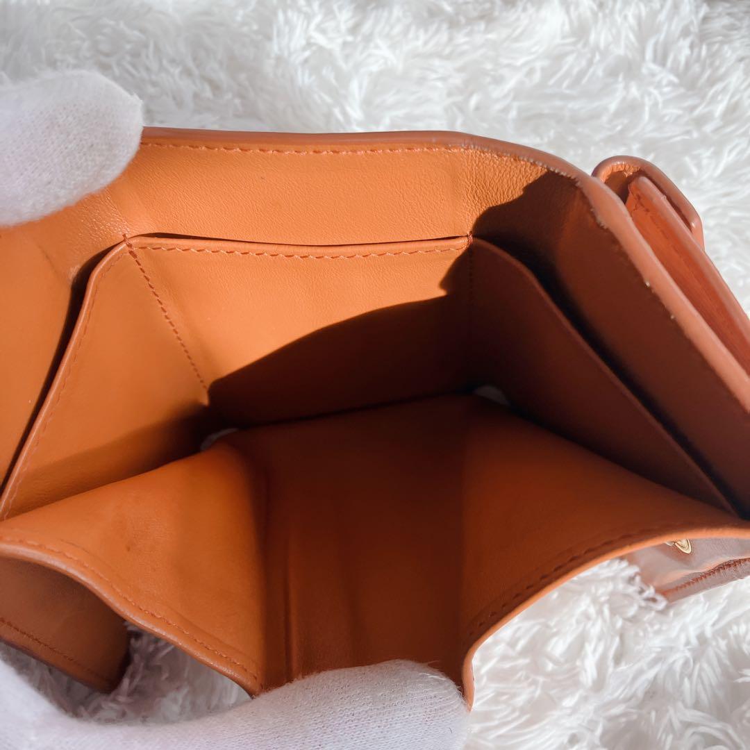 付属品✨FRID 付　プラダ　ヴィッテロムーブ　折り財布 1MH021 オレンジ