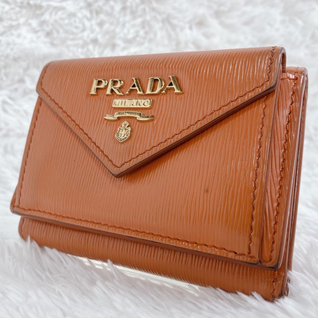 付属品✨FRID 付　プラダ　ヴィッテロムーブ　折り財布 1MH021 オレンジ