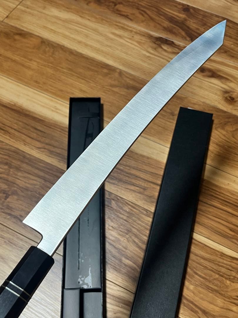 新品未使用　包丁　和包丁　切付　鬼反り　切味抜群　箱付　本焼き作法