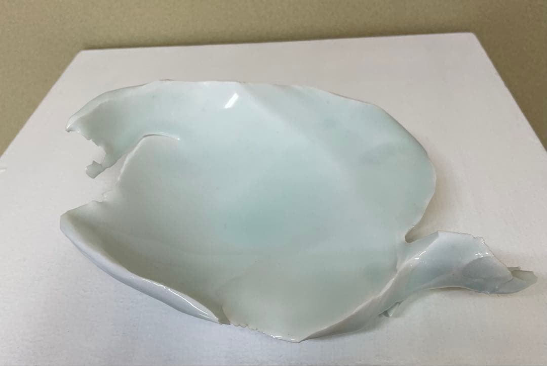 加藤委作品　青白磁まる皿