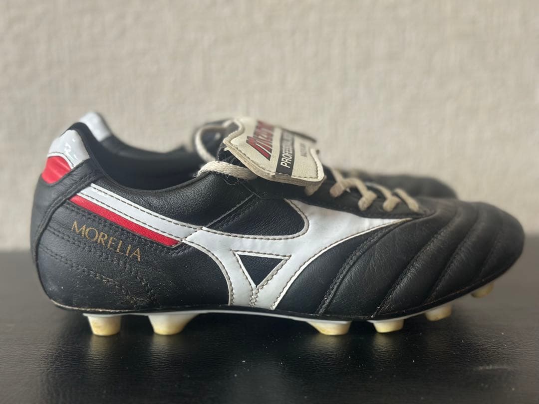 【早い者勝ち！】最終値下げ！ミズノ モレリア サッカーシューズ 22.5 黒 白