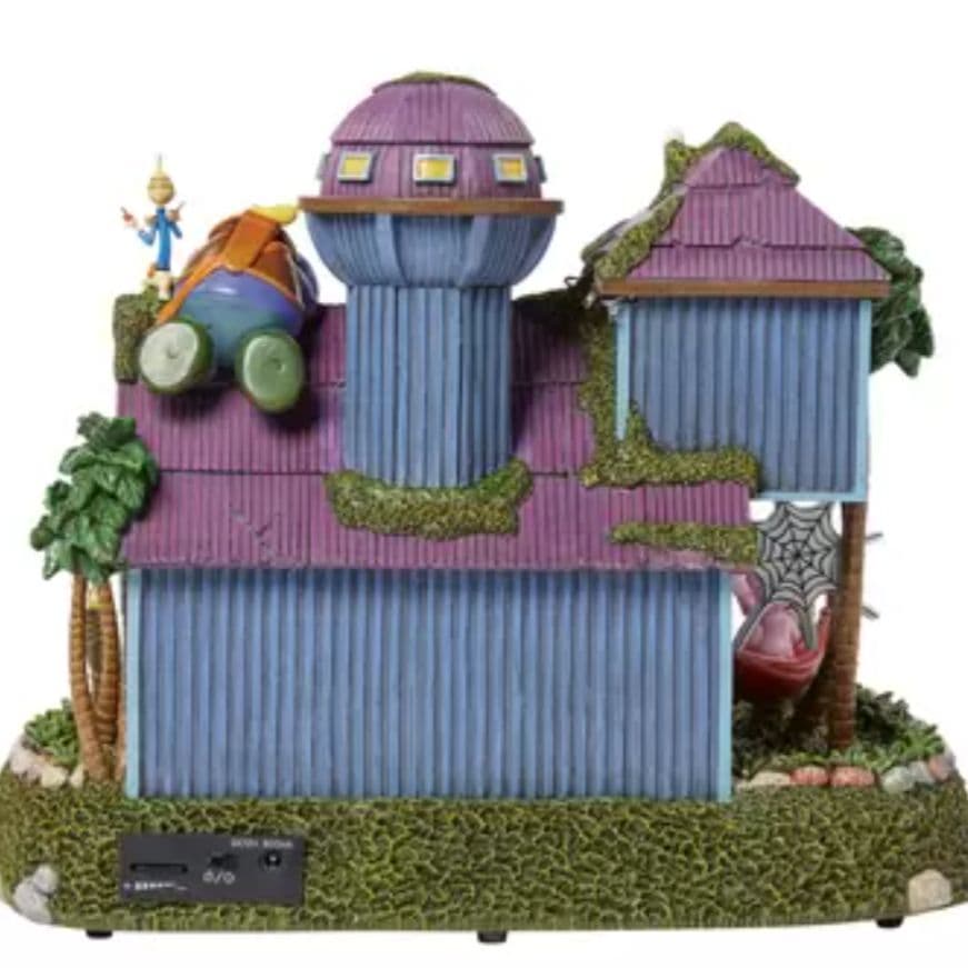 ディズニー　スティッチ　ハロウィンハウス　コストコ　置物