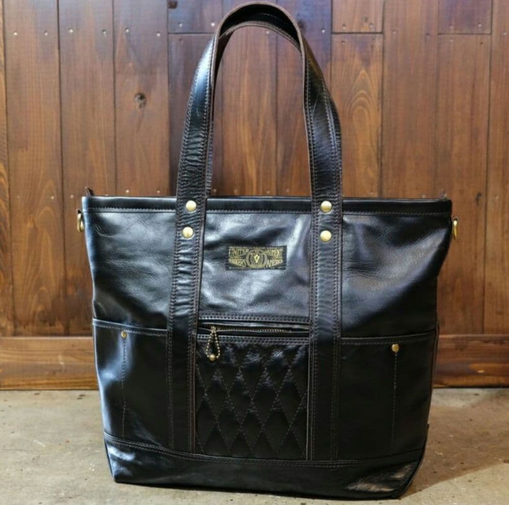 ウエストライドパデッドトートバッグキルテイングパッド ホースハイド ショルダー付