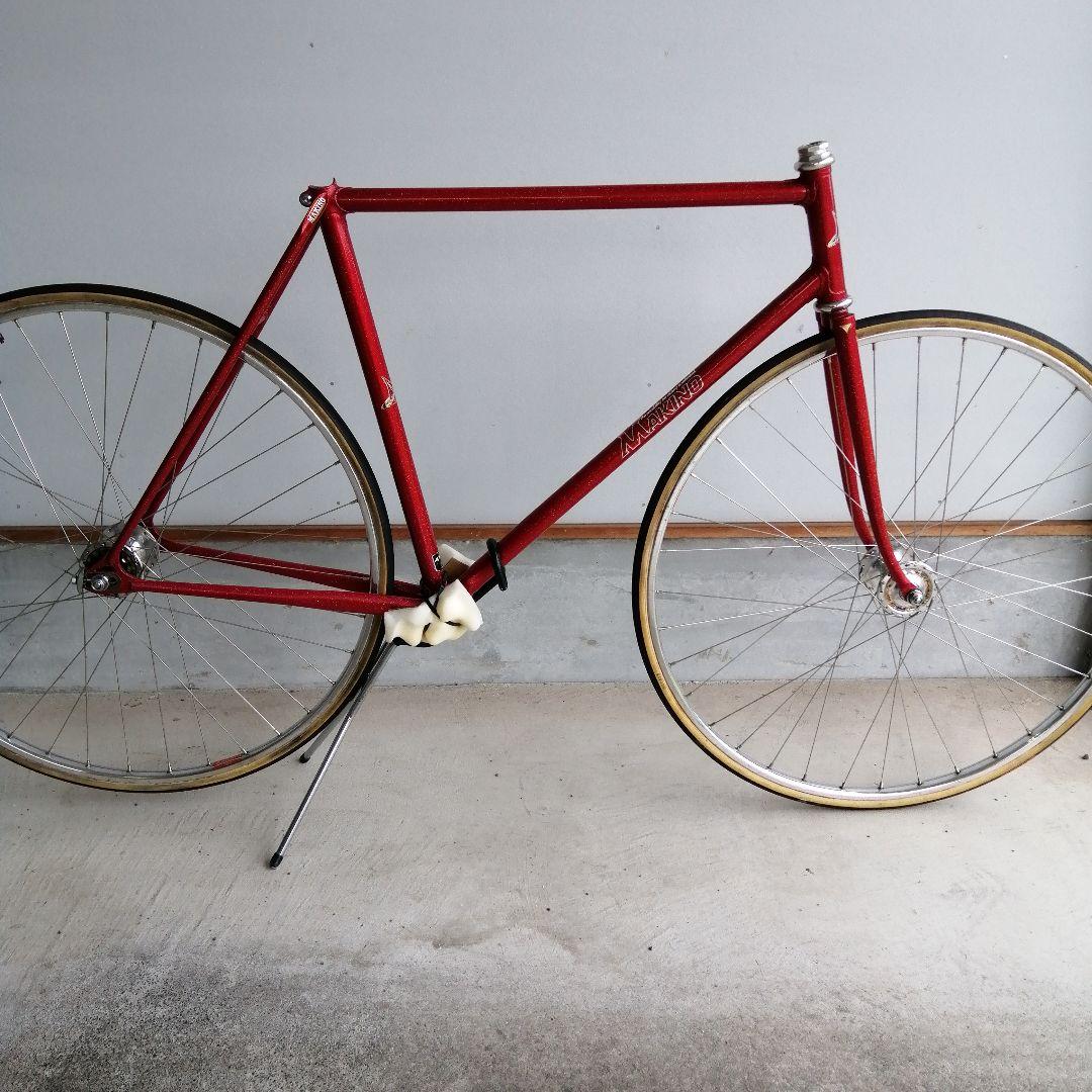 ピストフレーム