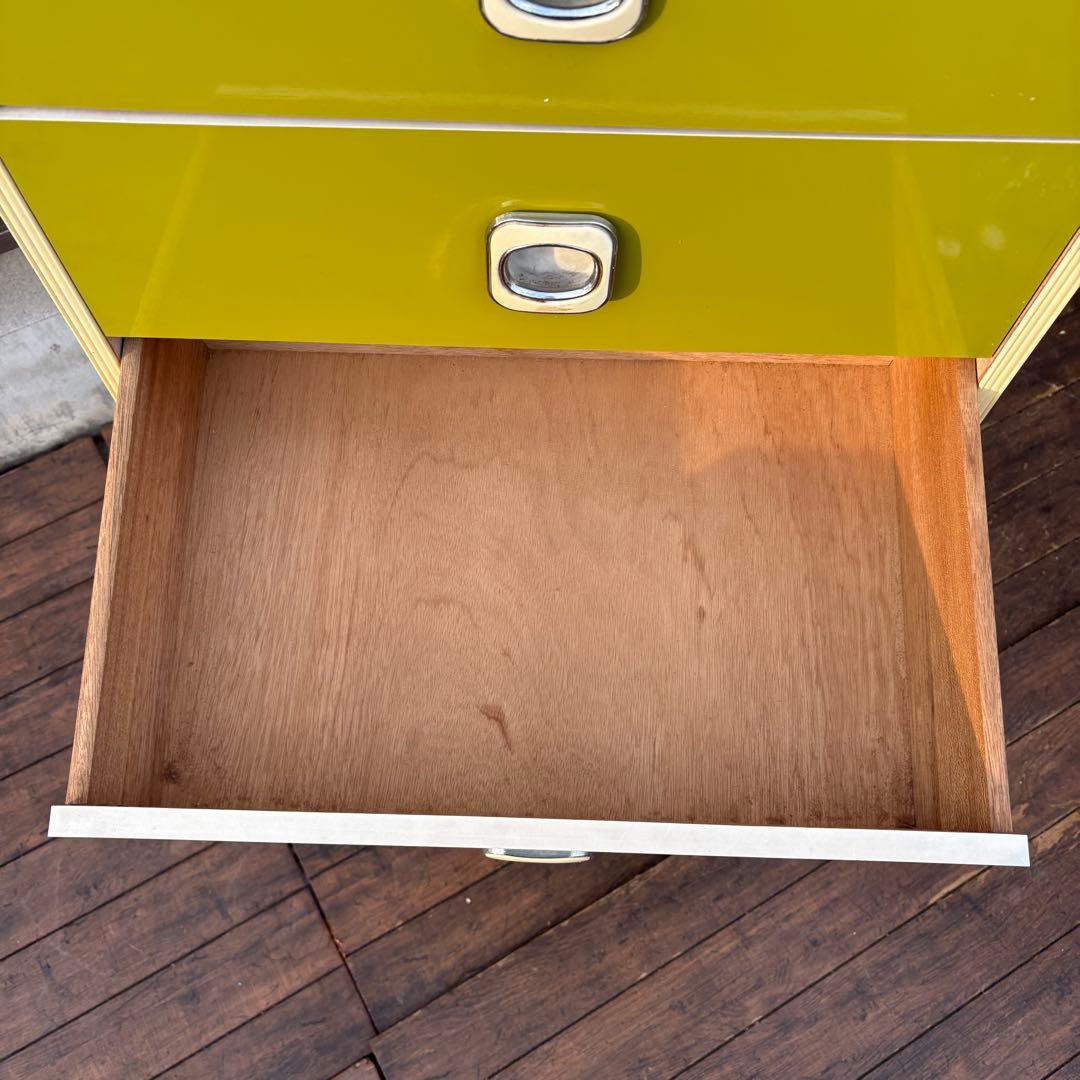 昭和レトロ レトロポップ 木製チェスト 丸型取っ手金具 6段 オリーブグリーン