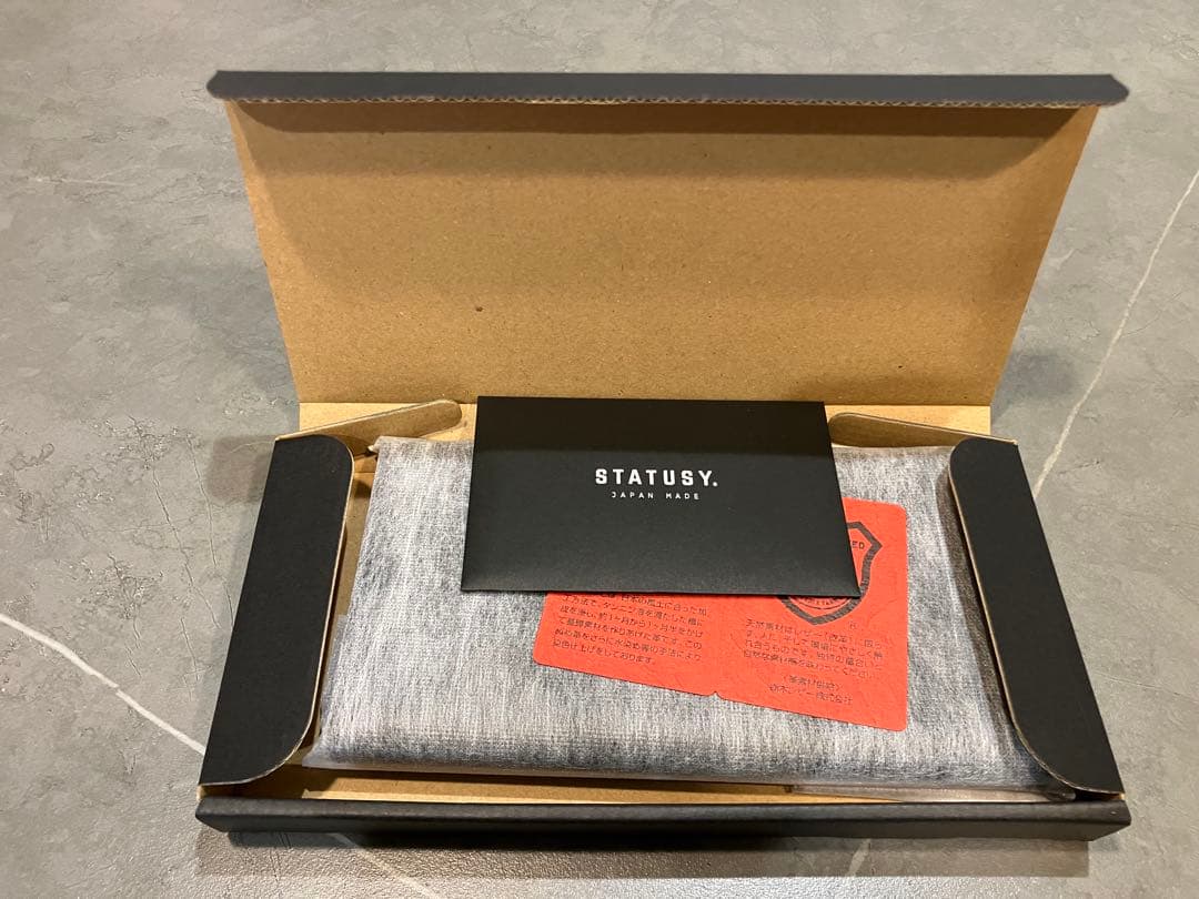【新品未使用】STATUSY il modo airブラック 右利き用
