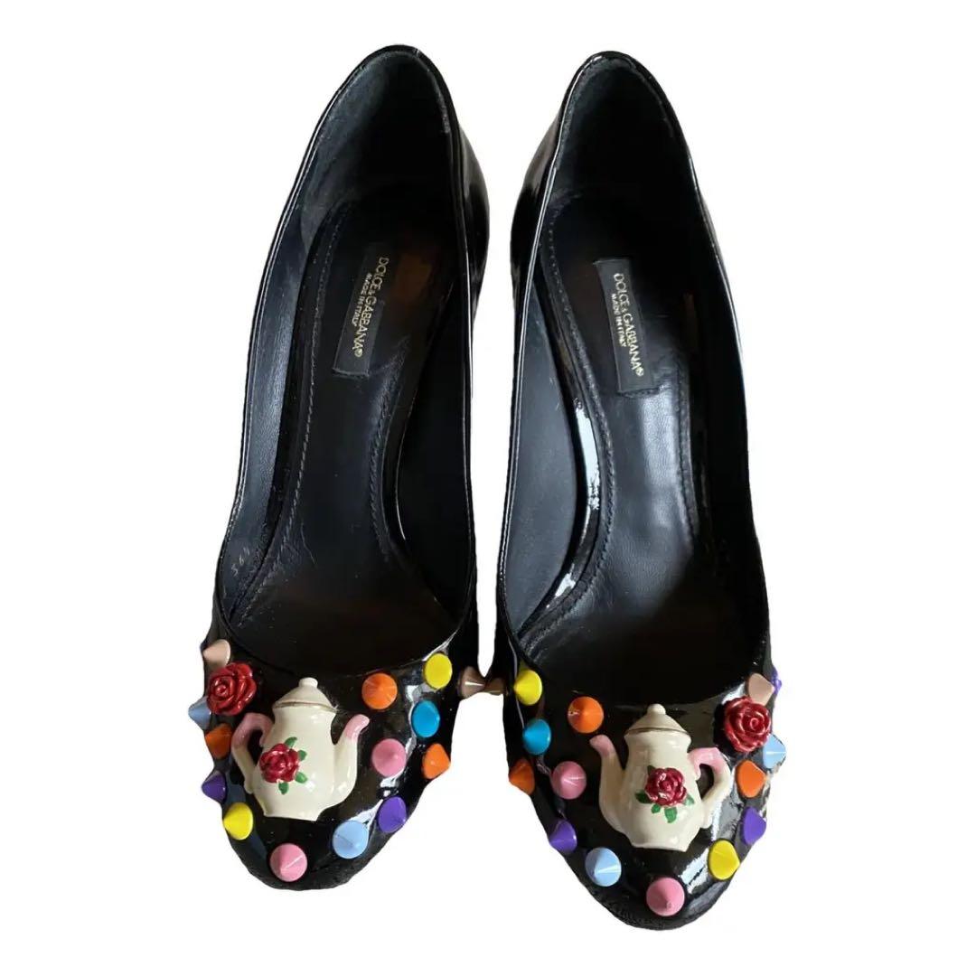 【極美品】Dolce & Gabbana ブラックパンプス ティーポット装飾