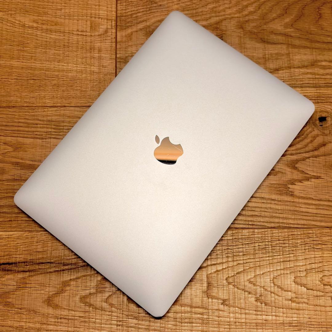 MacBook本体 MacBook Pro (13-inch, M2,2022) 8GB 256GB