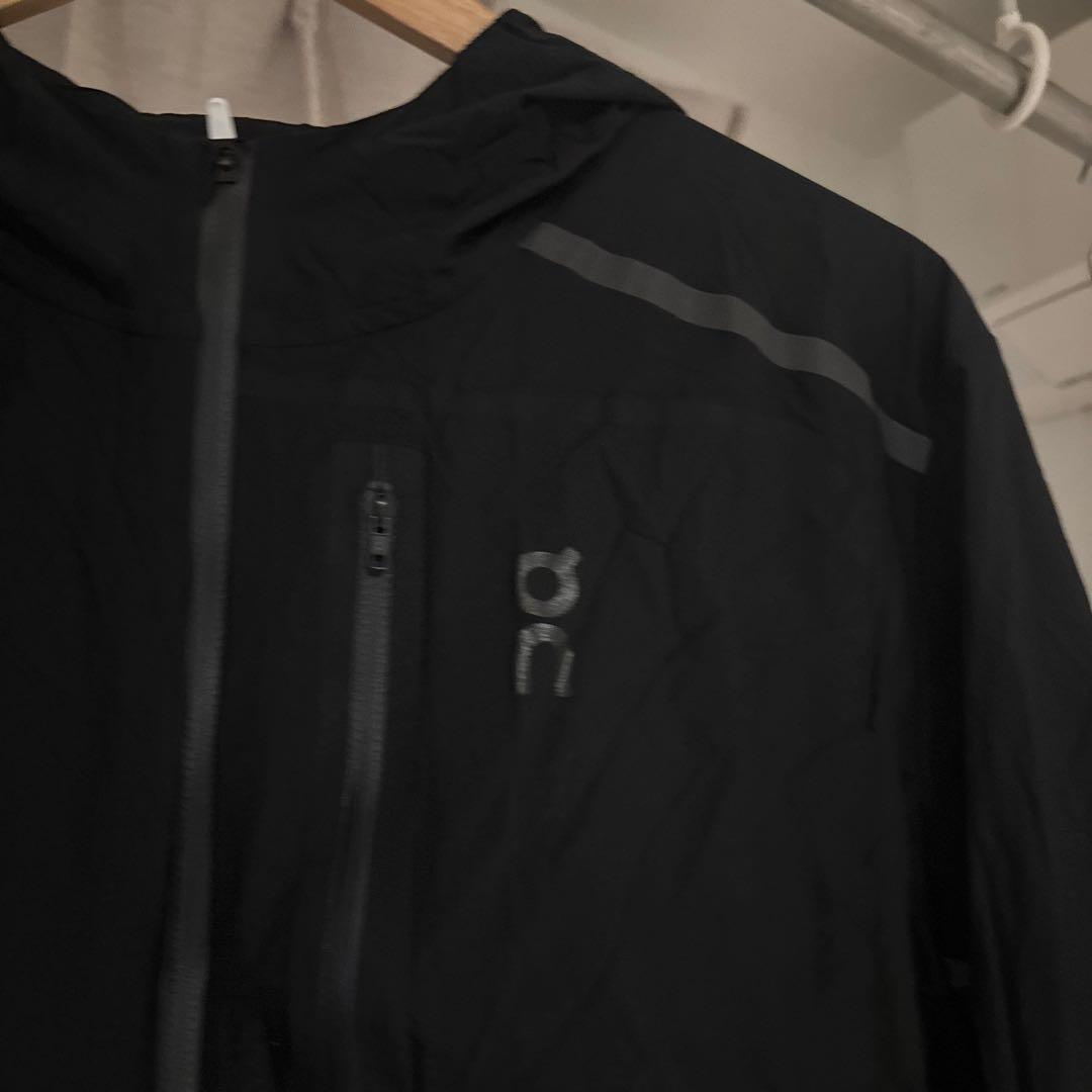 On オン　WEATHER JACKET メンズLランニングウェア
