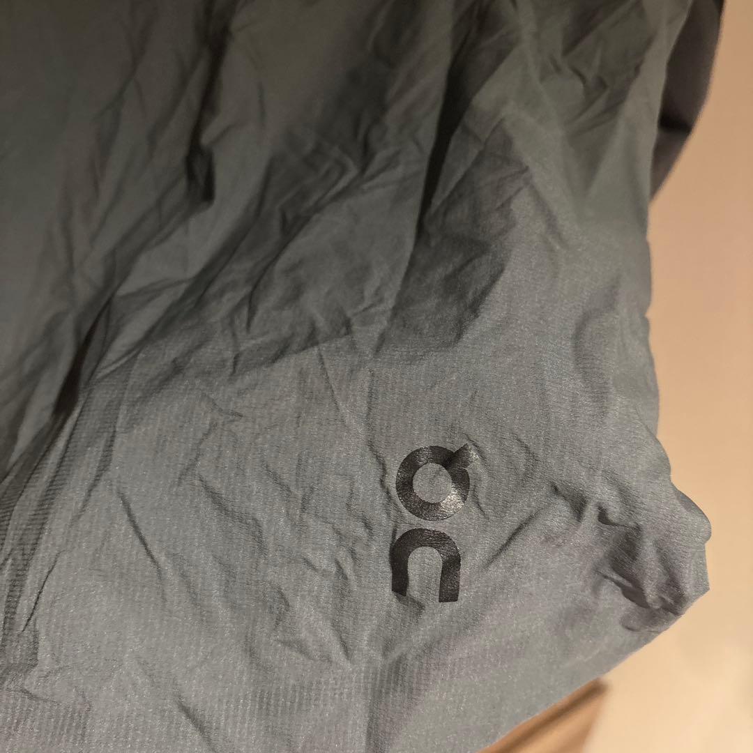 On オン　WEATHER JACKET メンズLランニングウェア
