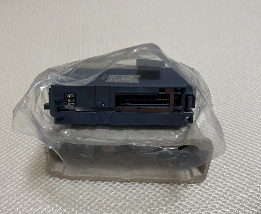 三菱電機　インターフェースユニット　　QJ71E71-100