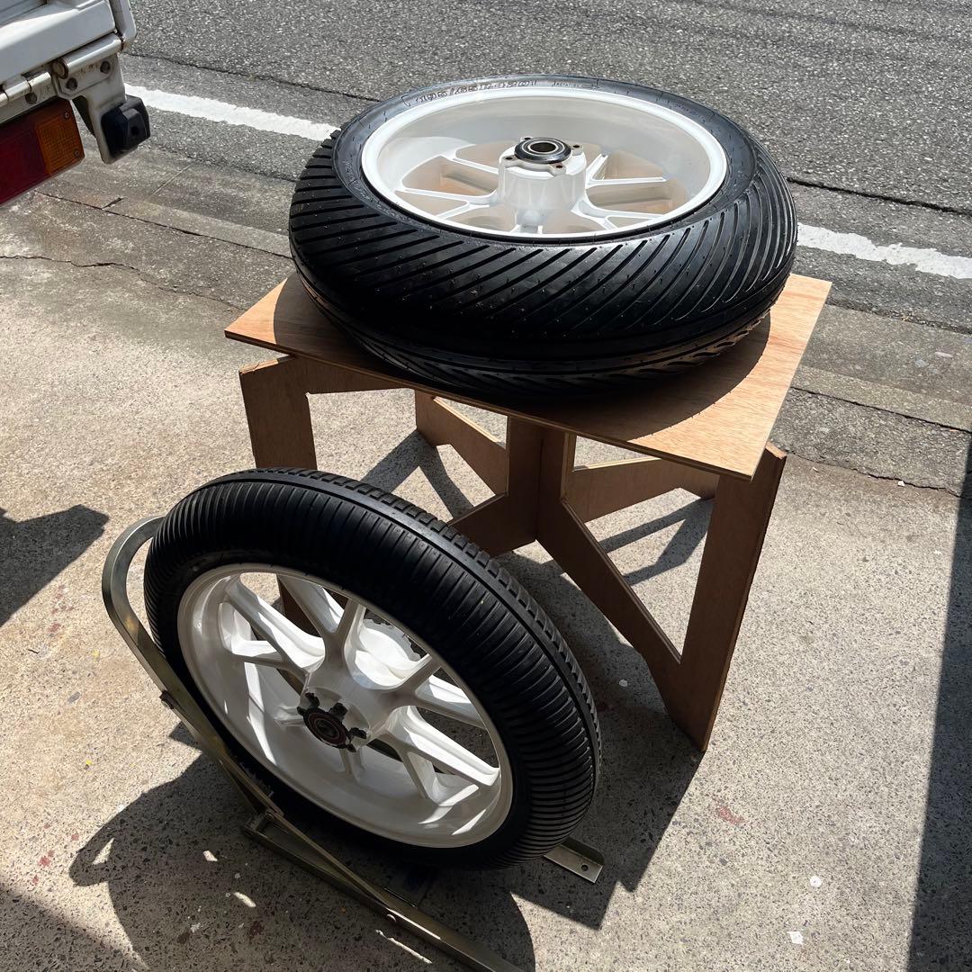 CBR1000RR ホイールとタイヤセット