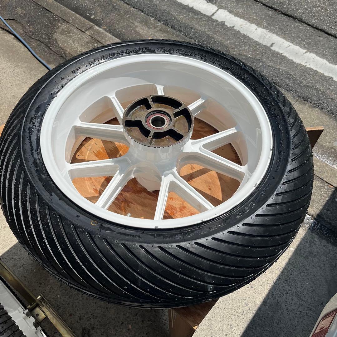 CBR1000RR ホイールとタイヤセット