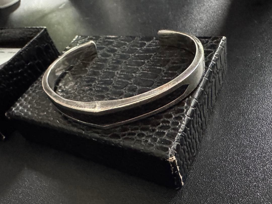 BACKLASH リザードシルバー925バングル イサムカタヤマ