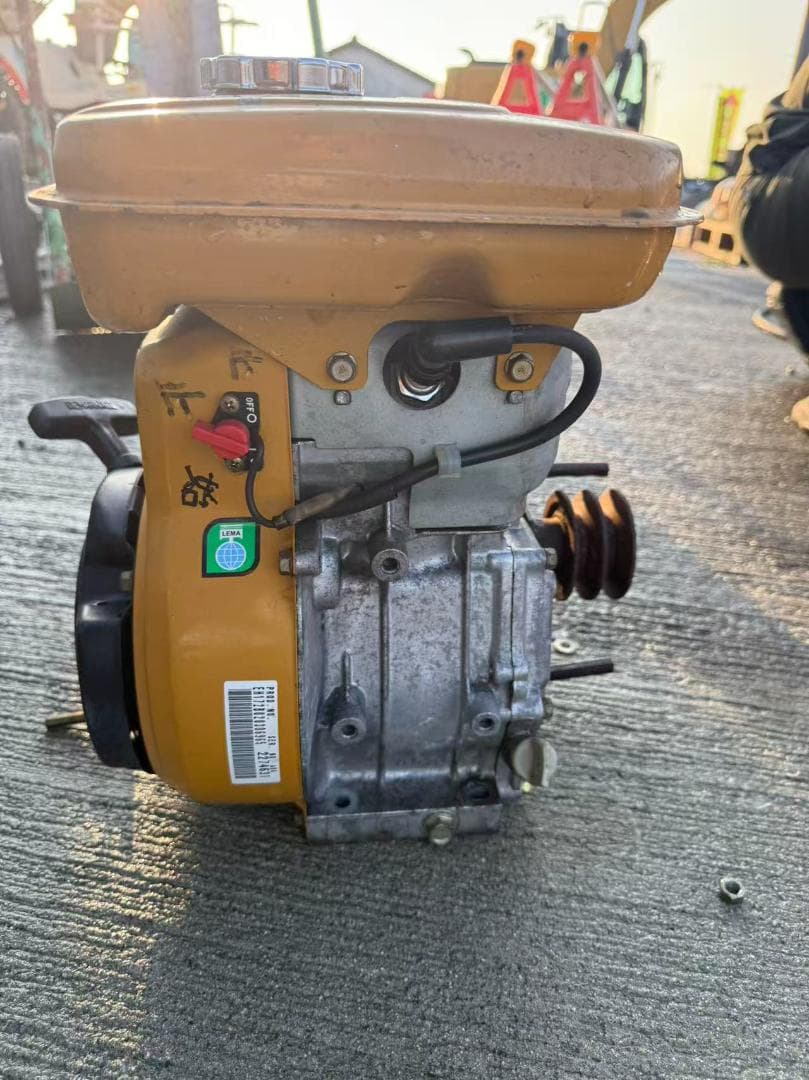 【福岡県みやま市】ガソリンエンジン ロビン EH17-2B 最大6馬力4サイクル