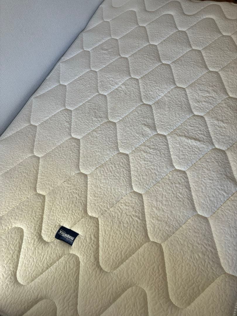 magniflex マニフレックス　エルゴトッパー　セミダブル