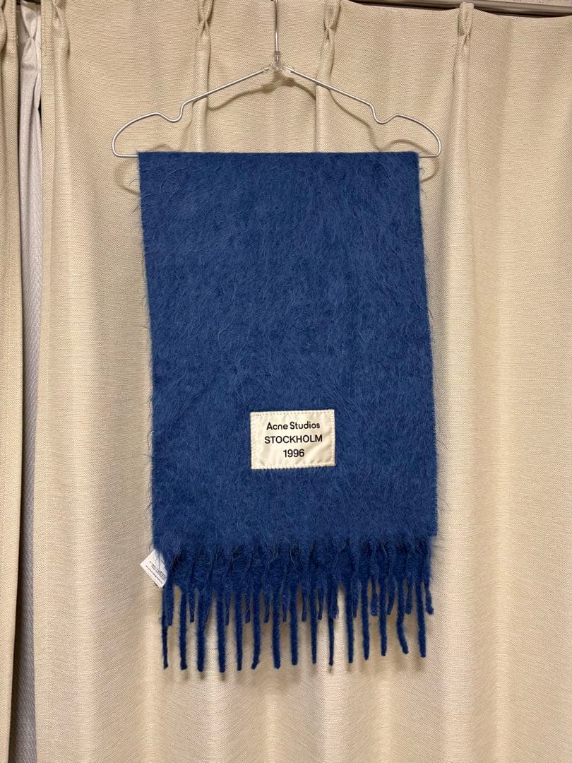 Acne Studios ブルー アルパカ フリンジ マフラー