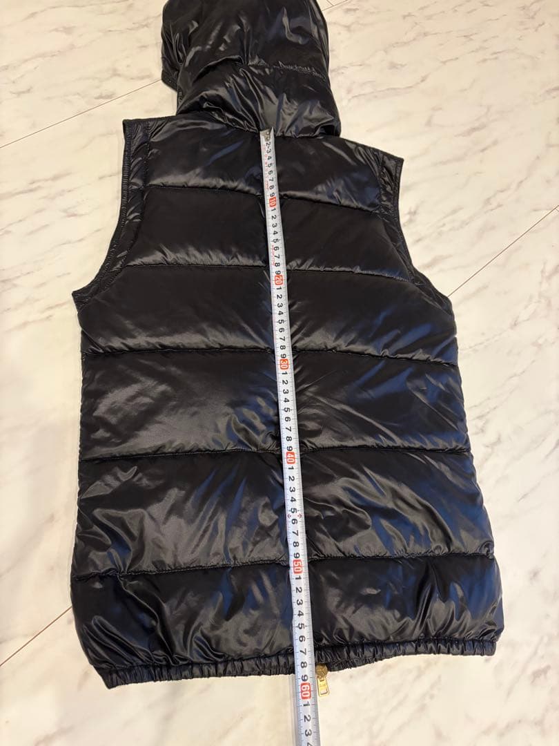Hernoヘルノ ダウンベスト フード付黒 サイズ40