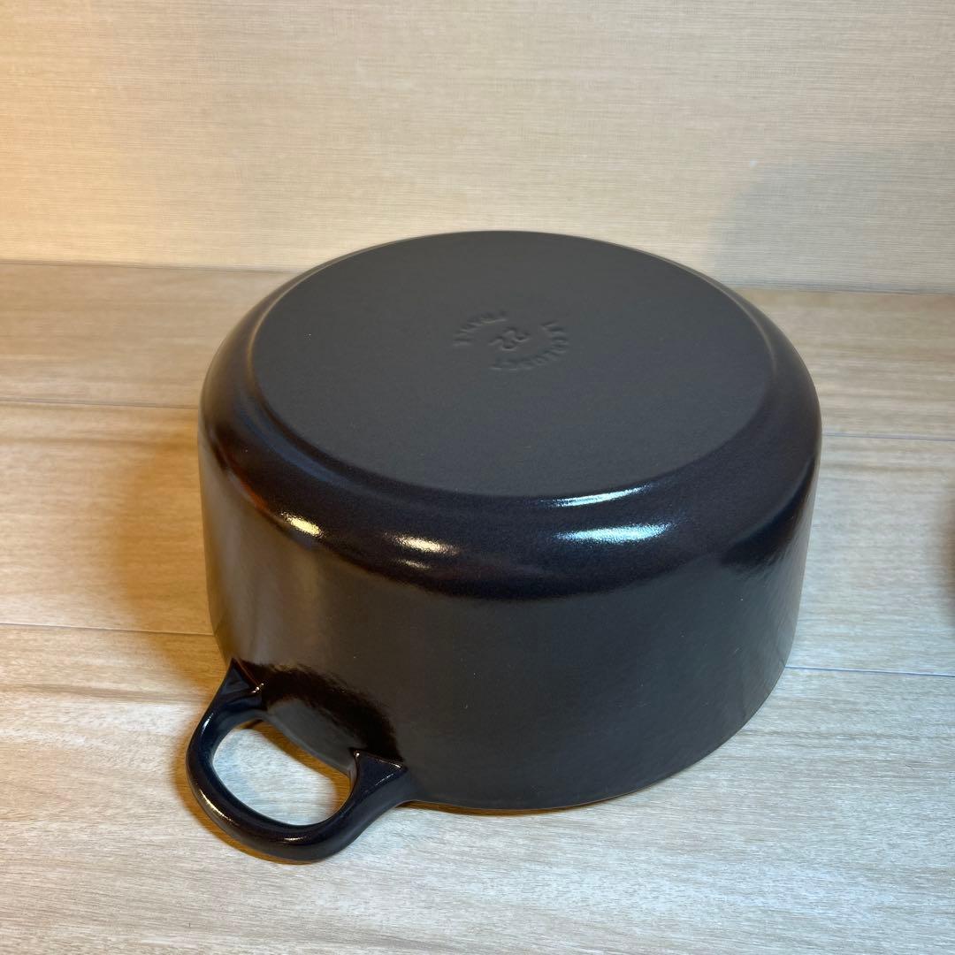 ルクルーゼ　ココットロンド　22cm 両手鍋　鍋