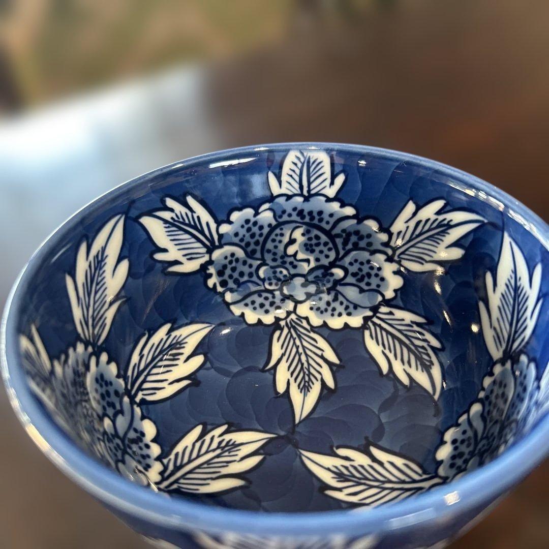 新春SALE 有田焼　源右衛門　染め付け　青い牡丹花柄の陶器飯碗2個セット