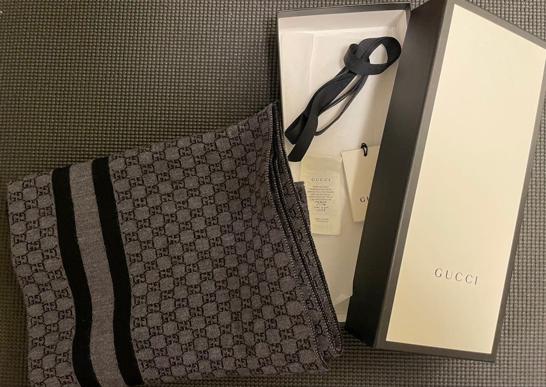 GUCCI GGパターン マフラー 箱付き