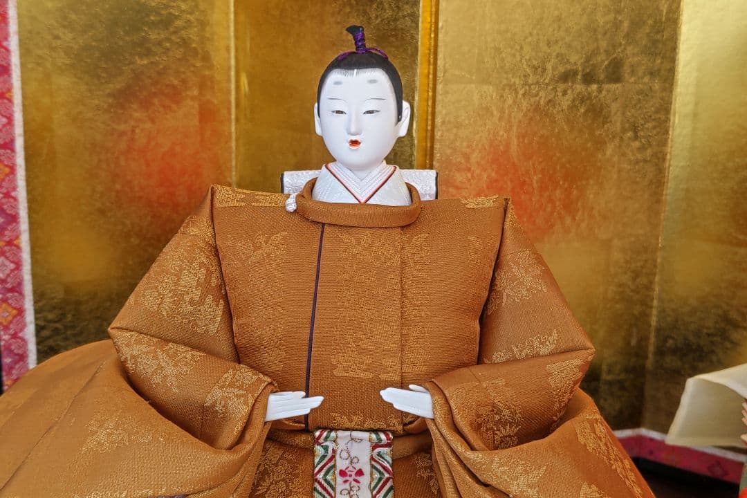 7段飾り全セット70万円の、お内裏さま、台座、屏風、木製大型雪洞