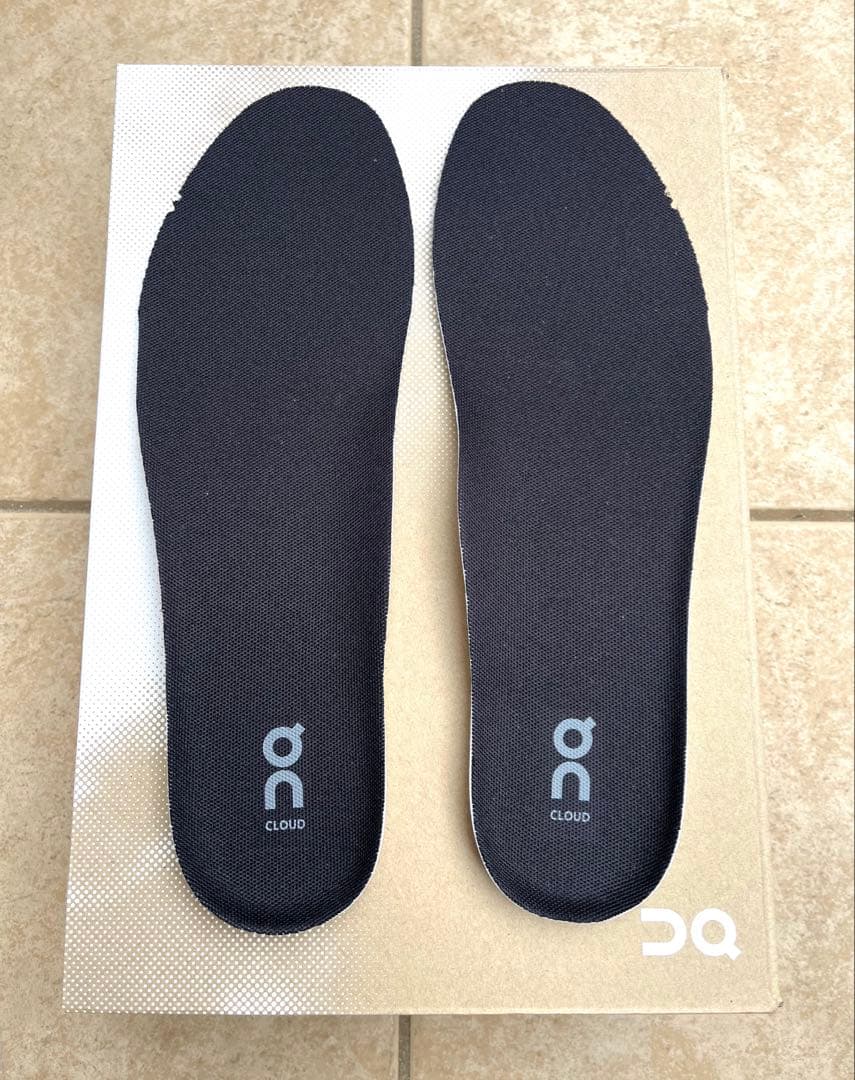 オン　On Cloud5 28cm All Black 中敷き新品未使用