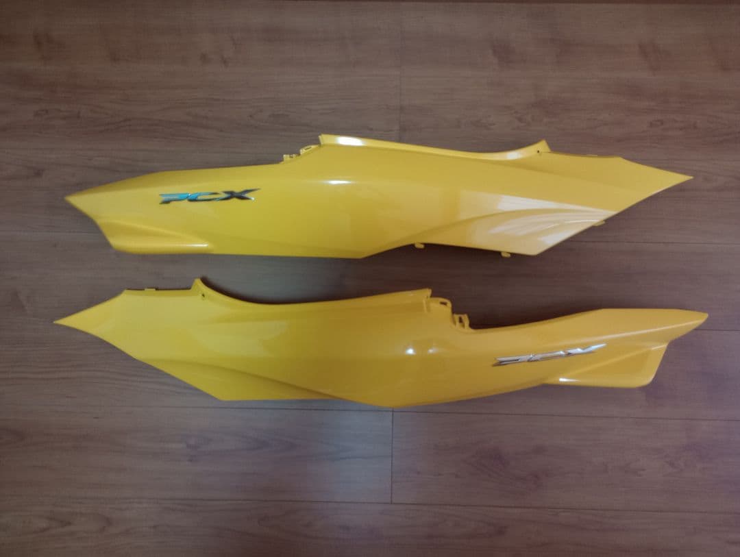 【オペさま専用】pcx125 jf56 純正カウルセット クリッパーイエロー