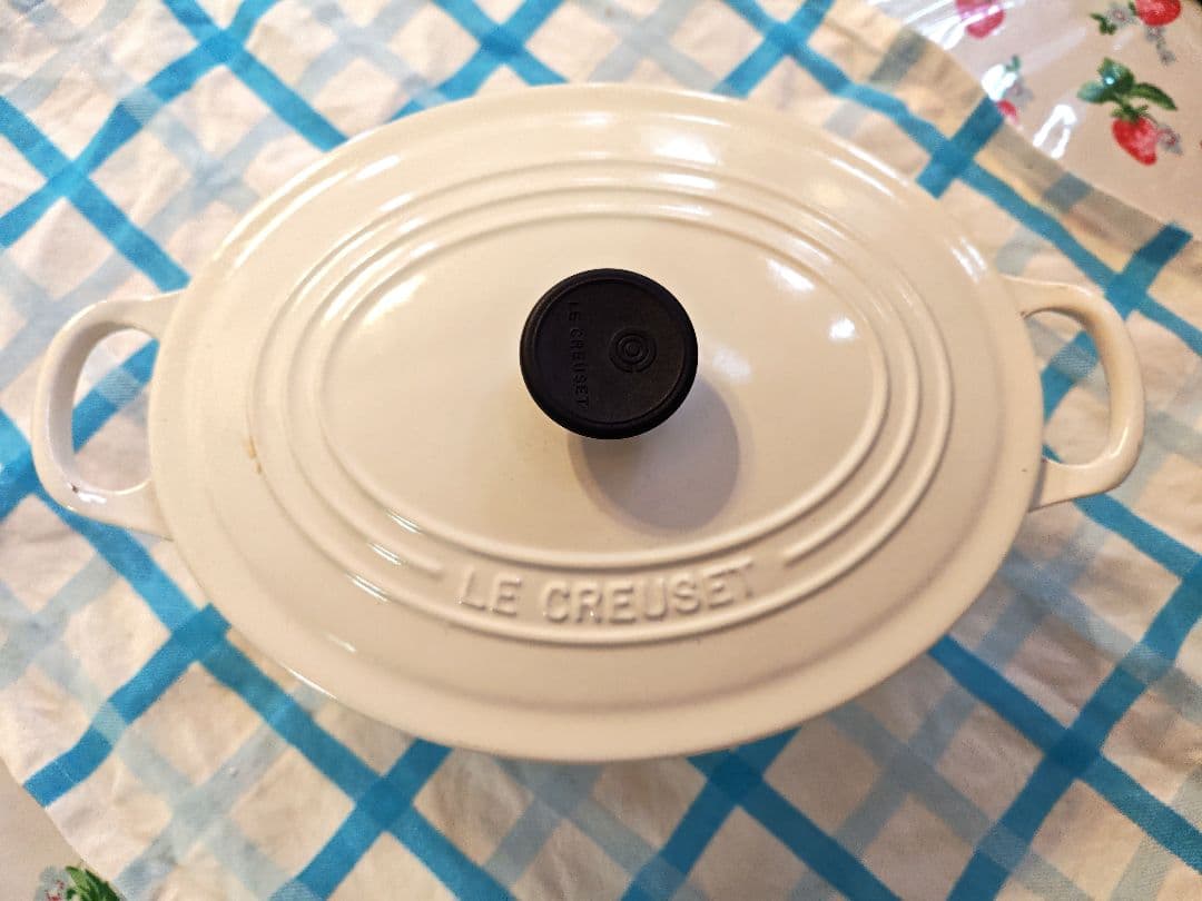 ル・クルーゼ　オバール　ホワイト　25cm