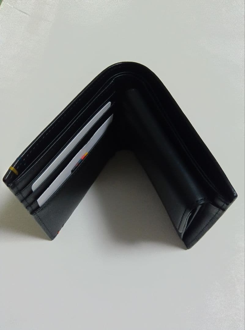 エド出品です！！ポール・スミス 二つ折り財布 黒 新品未使用品 箱付き