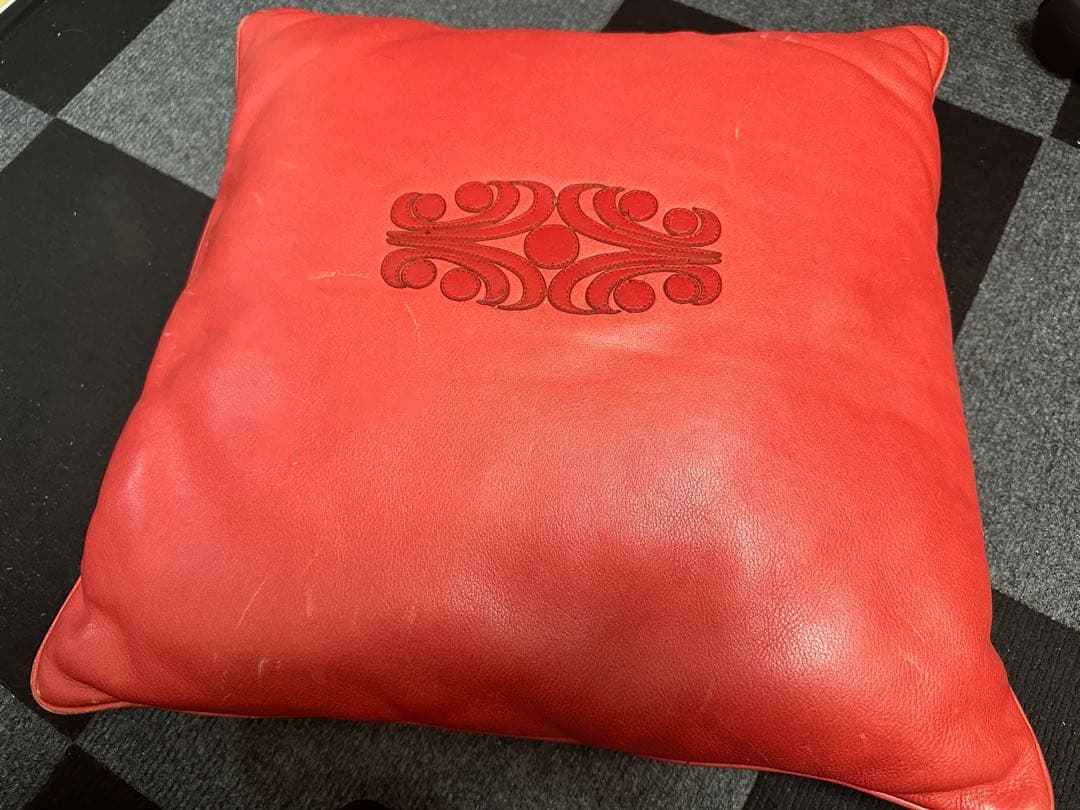 スタンリーゲス フィリグリーパッチレザークッション サンプル品