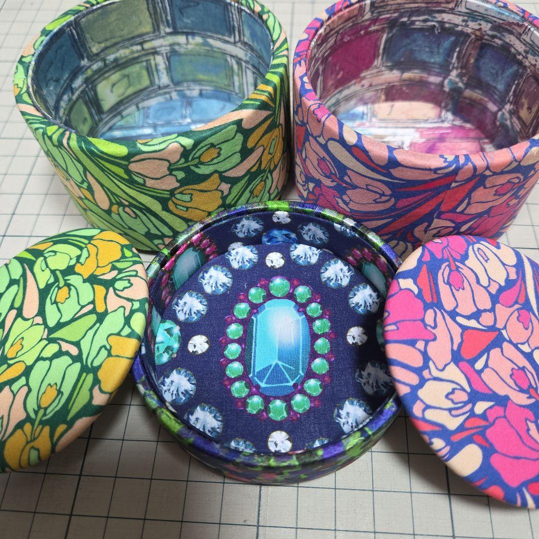 ルビーリバティ小物トレーオーダーページ4番目様