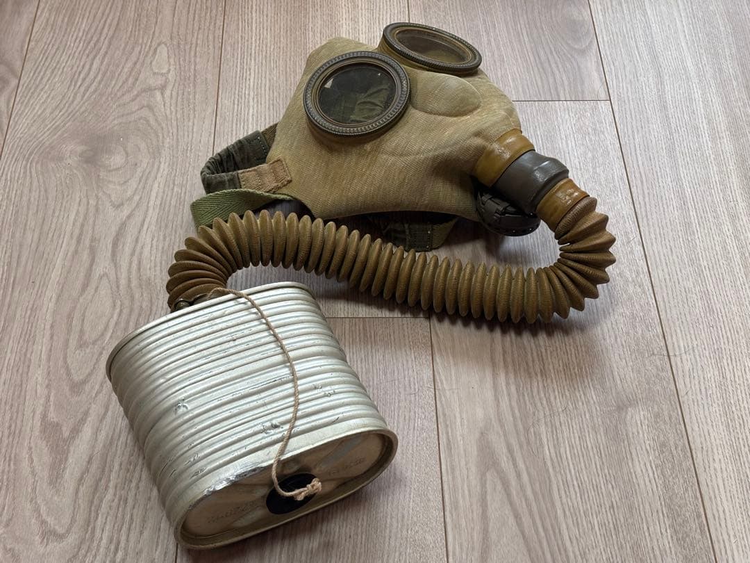 日本軍 陸軍 九九式 防毒面 昭和19年製 未使用品