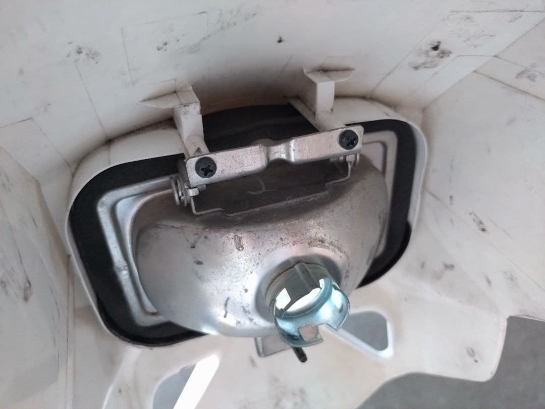 【実動車取外し】DR-Z400SM（2009）ヘッドライトカウル　SUZUKI