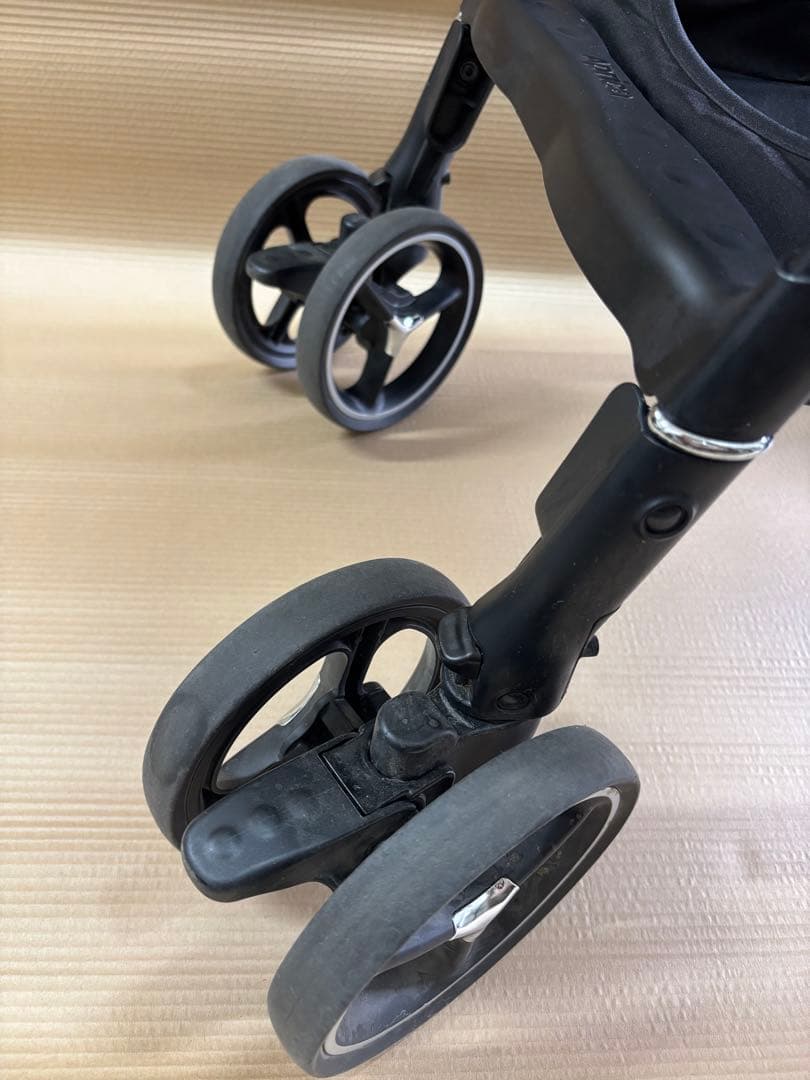 アプリカ　Aprica ベビーカー　ラクーナビッテクッション　限定モデル