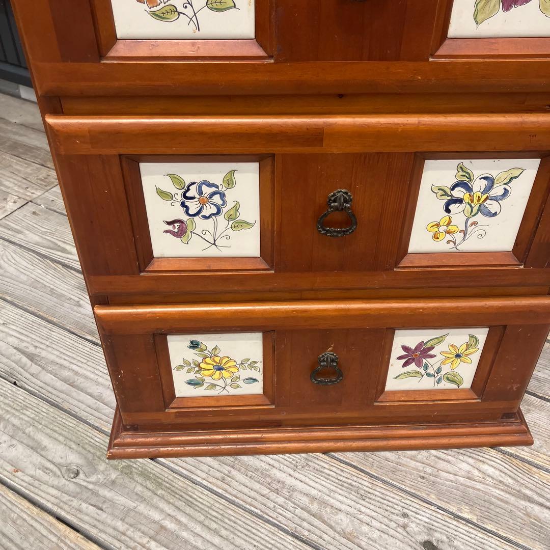 北欧レトロ 花柄タイル張り 木製チェスト 4段タンス カントリー 古家具
