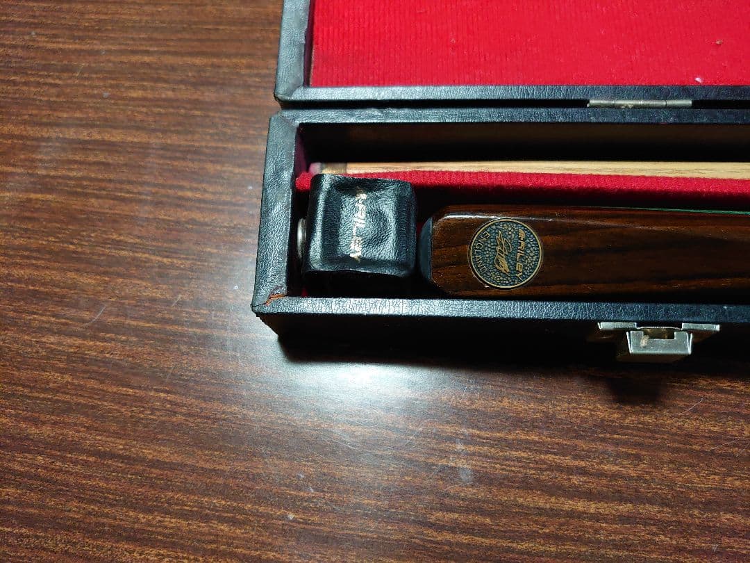 meucci ビリヤードキュー Riley スヌーカーキュー 共にケース付き