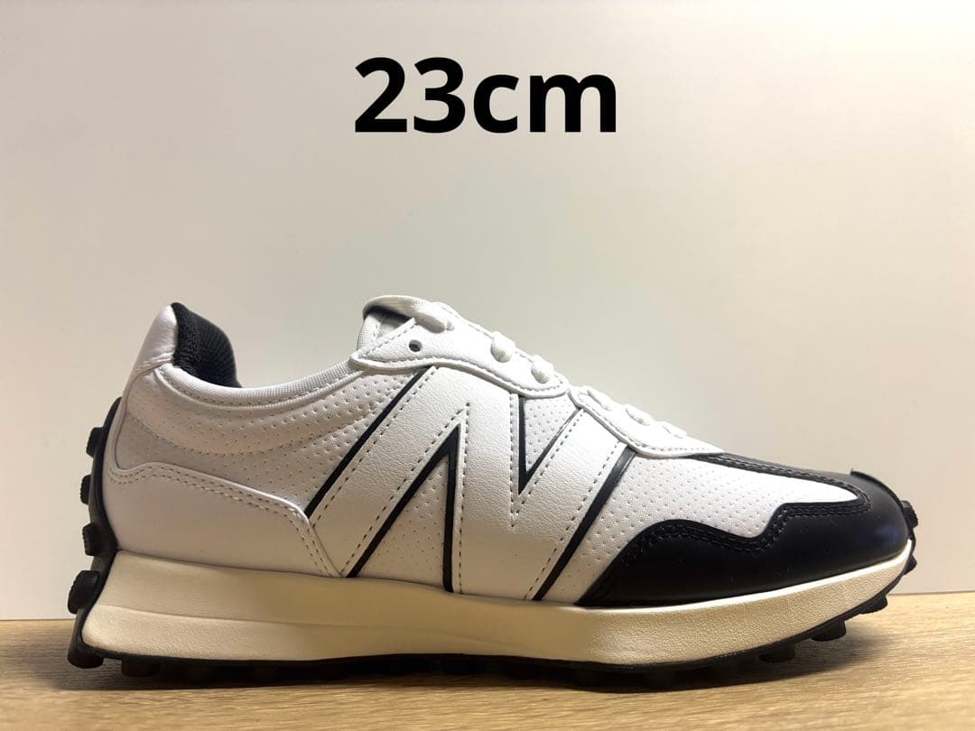 未使用 23cm D ニューバランスゴルフシューズ WGS327AF ホワイト