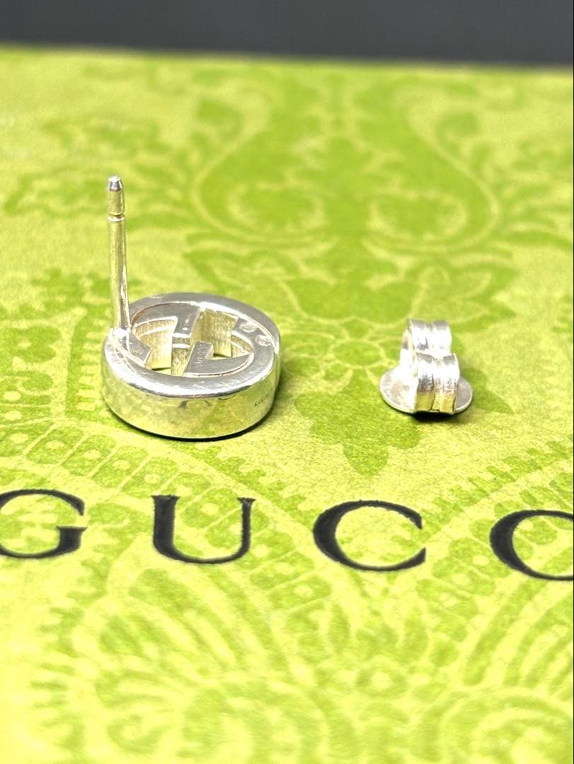 【美品】　GUCCI インターロッキングg ピアス　片耳