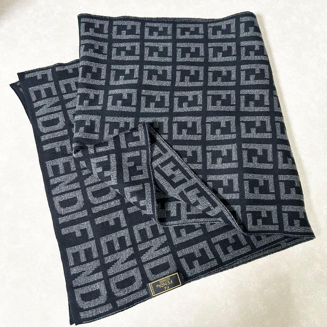 FENDI フェンディ ズッカ 総柄 マフラー