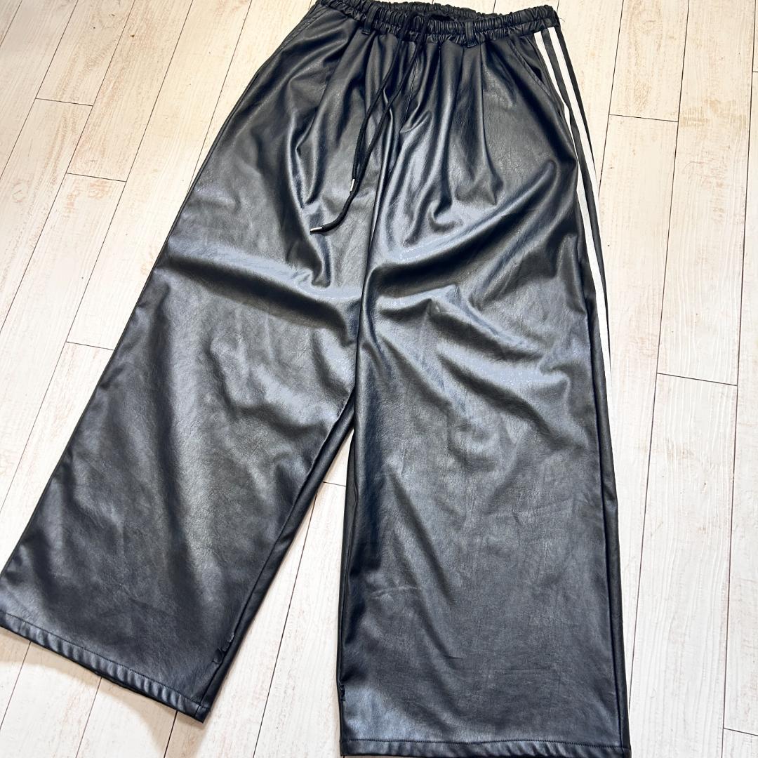 ADRER アドラー フェイクレザー セットアップ ジップパーカー ワイドパンツ