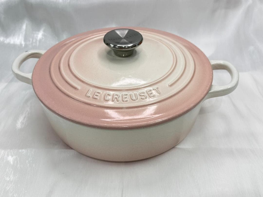 【希少】ル・クルーゼ 22cm ロータイプ パウダーピンク