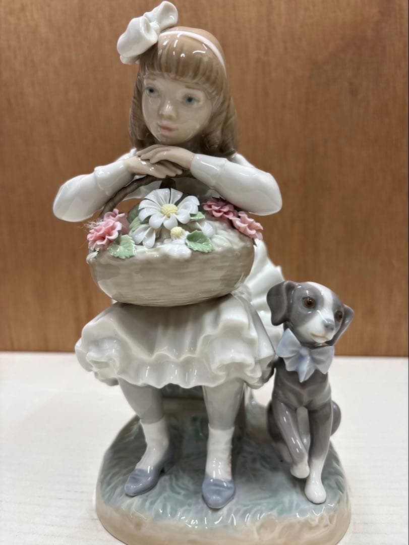 リアドロ ( 花咲く季節 )