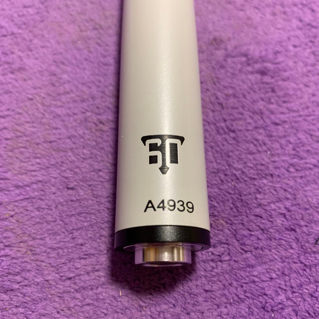 ホワイトカーボンシャフト　12.50 　ユニロック