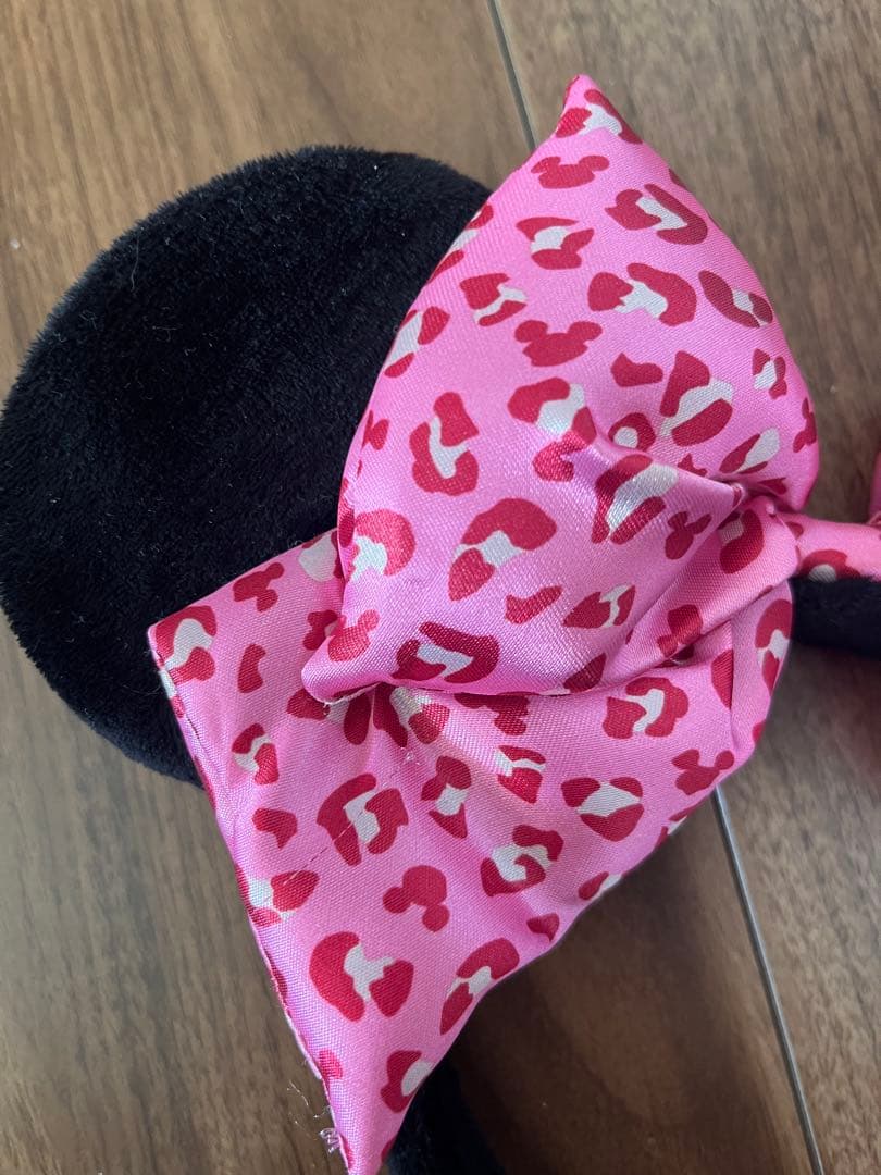 ヒョウ柄ピンク　リボン　ミニー　カチューシャ